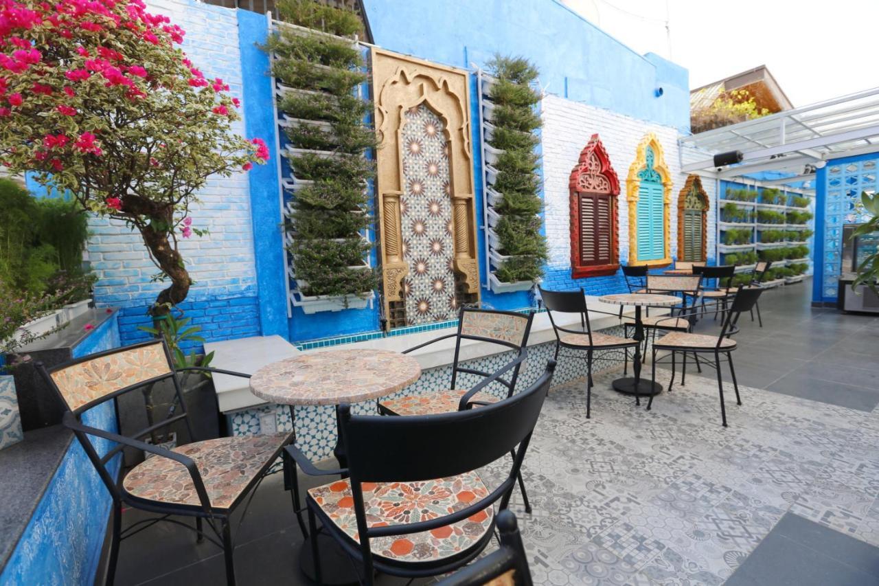 Aquarizon Boutique Hostel & City Bar Ho Chi Minh City Exterior photo