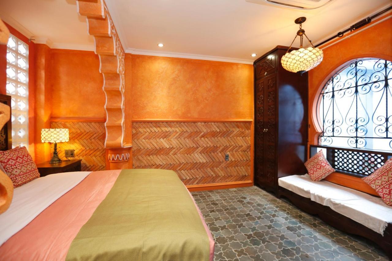 Aquarizon Boutique Hostel & City Bar Ho Chi Minh City Exterior photo