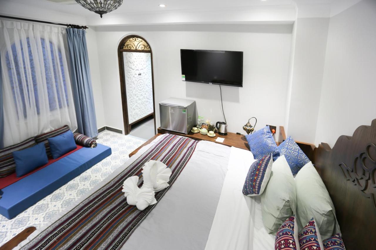 Aquarizon Boutique Hostel & City Bar Ho Chi Minh City Exterior photo