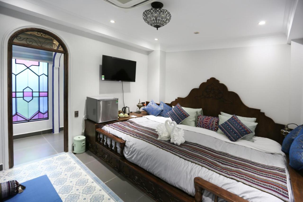 Aquarizon Boutique Hostel & City Bar Ho Chi Minh City Exterior photo